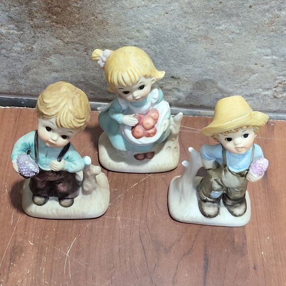 Vintage Norleans Boy and Girl Figurines Set of 3 - Picture 4 of 12